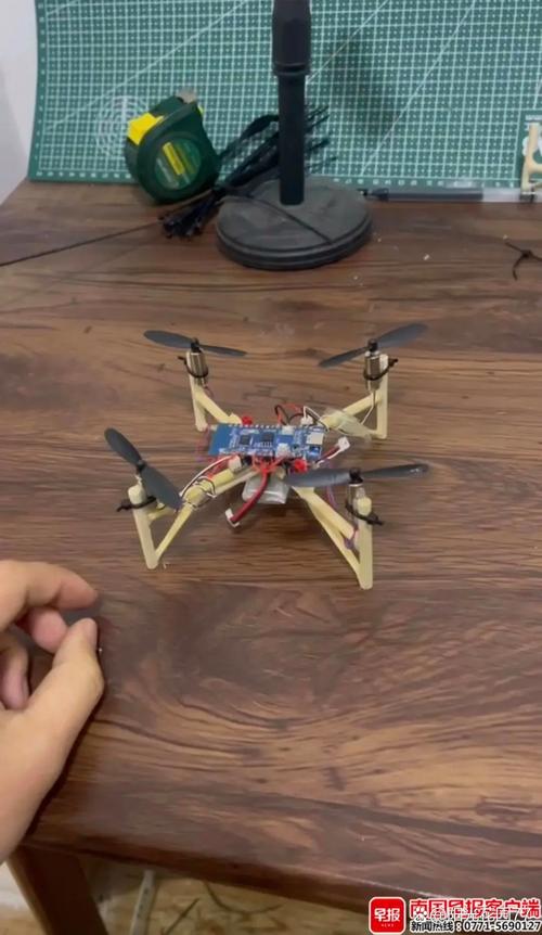无人机飞多久才能从新手变老手？-第2张图片-广州国自机器人