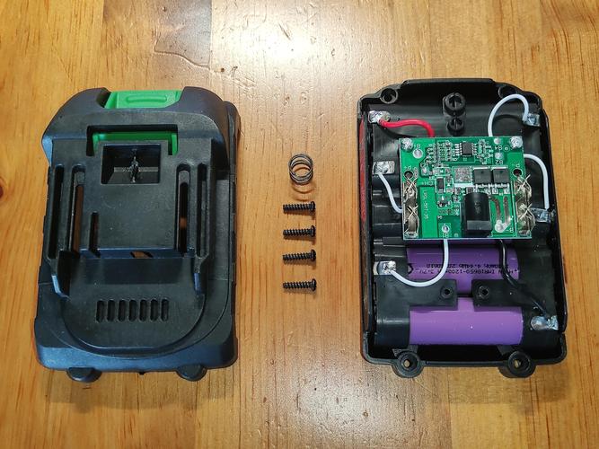 小型无人机电池续航多久？-第2张图片-广州国自机器人