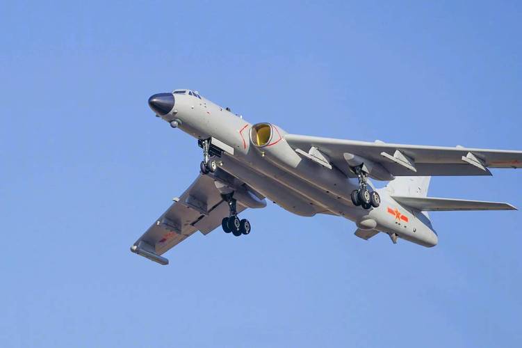 为何不用无人机拍阅兵？有啥顾虑？-第3张图片-广州国自机器人