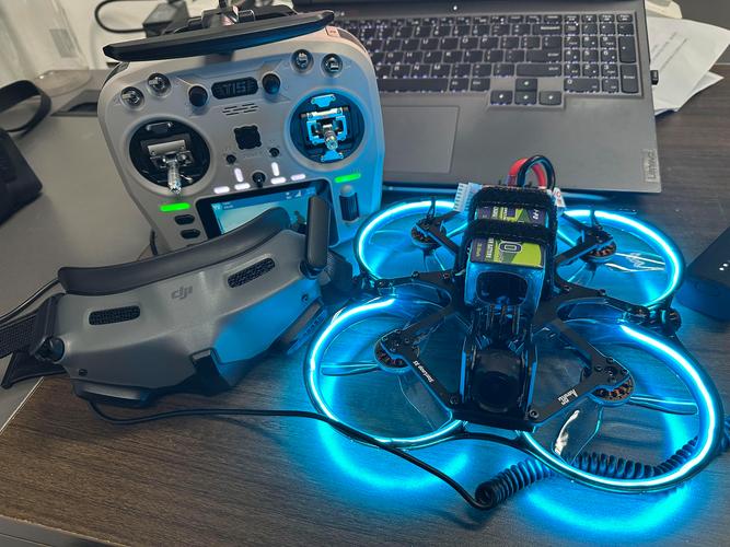 微软无人机虚拟现实如何协同工作？-第1张图片-广州国自机器人