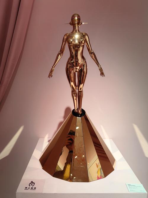 深圳新娘机器人Emma是真是假？-第1张图片-广州国自机器人