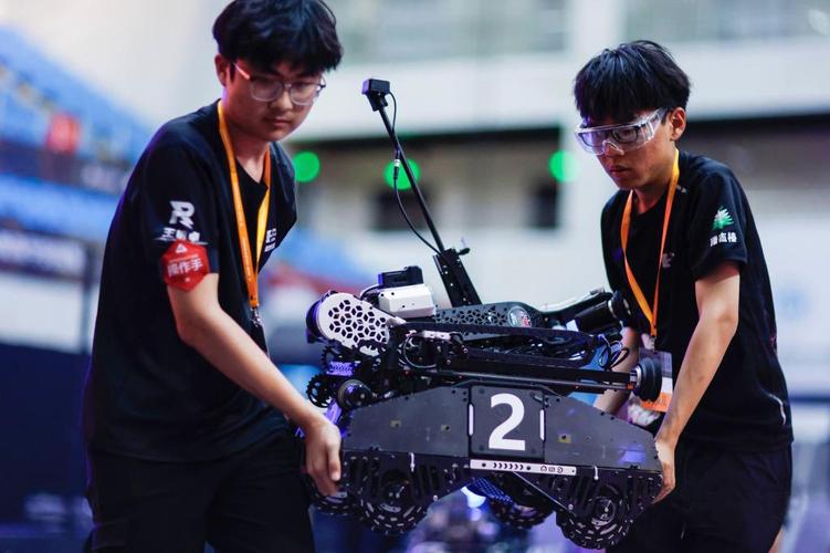 2025高校机器人比赛看点是什么？-第1张图片-广州国自机器人