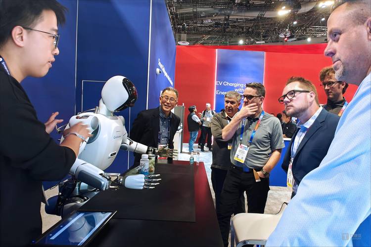 成都机器人2025高考如何应对？-第3张图片-广州国自机器人