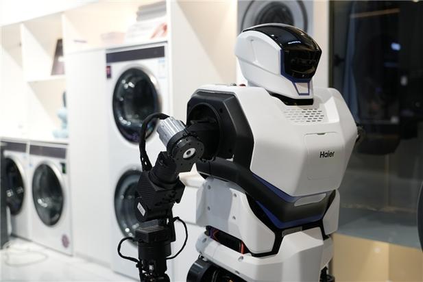 ubot家庭智能机器人,能守护家庭吗?-第2张图片-广州国自机器人 ubot家庭智能机器人,能守护家庭吗?-第2张图片-广州国自机器人