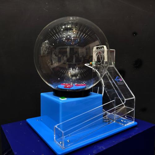 机器人双色球16021期开奖号码是多少？-第3张图片-广州国自机器人