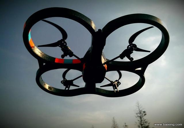 派诺特DRONE无人机有何独特优势？-第1张图片-广州国自机器人