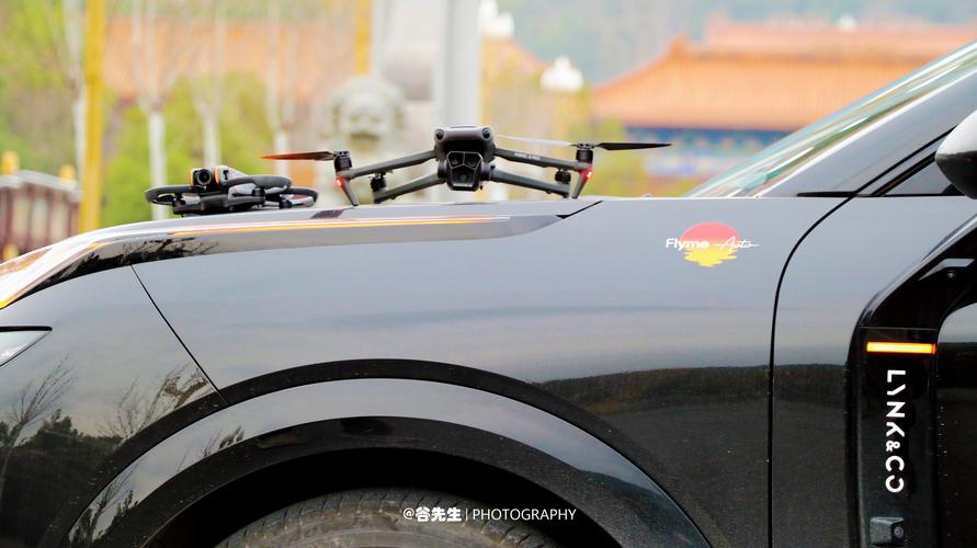 无人机如何精准跟拍移动车辆？-第2张图片-广州国自机器人