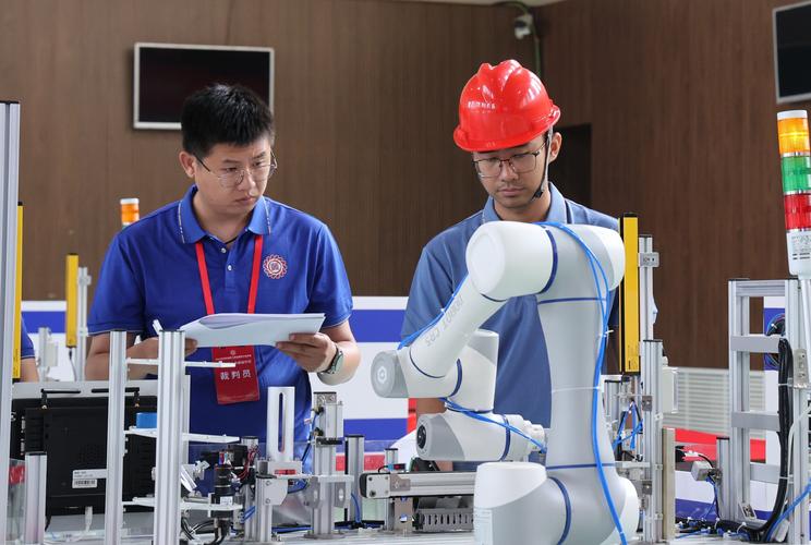 中国工业机器人技术发展现状如何？-第3张图片-广州国自机器人