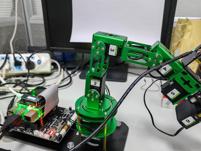 日本机器人产业如何突破舵机技术瓶颈？-第1张图片-广州国自机器人