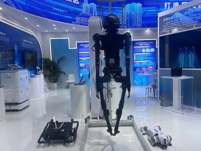 人工智能如何重塑服装产业？-第2张图片-广州国自机器人