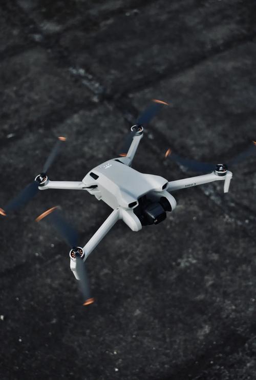 300万像素无人机照片够用吗？-第1张图片-广州国自机器人