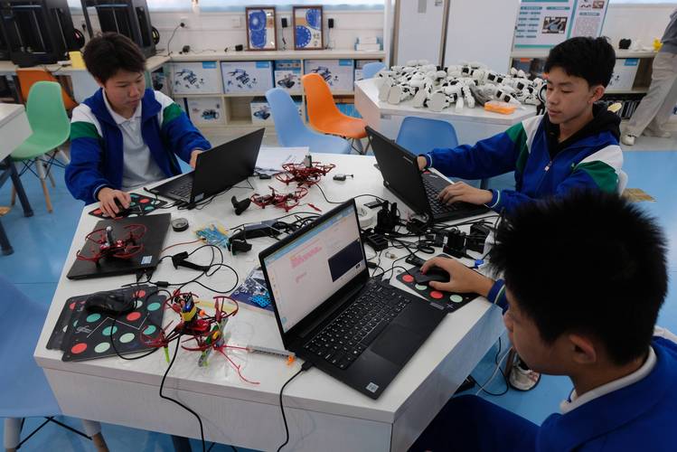 人工智能理论如何有效指导实践？-第2张图片-广州国自机器人