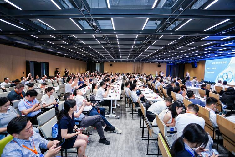 2025杭州机器人展有哪些看点？-第2张图片-广州国自机器人