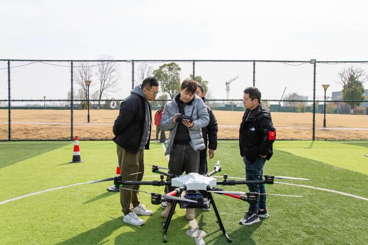 北京大疆无人机培训怎么选？-第1张图片-广州国自机器人