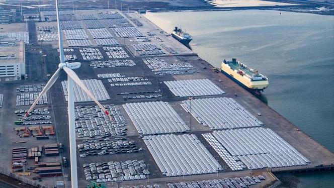 海上移动城市无人机港口-第2张图片-广州国自机器人