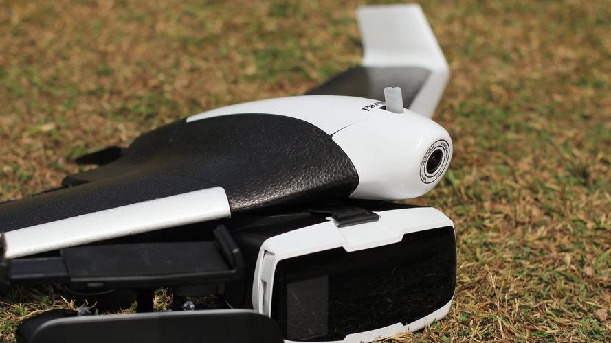 Parrot一代无人机有何亮点？-第1张图片-广州国自机器人