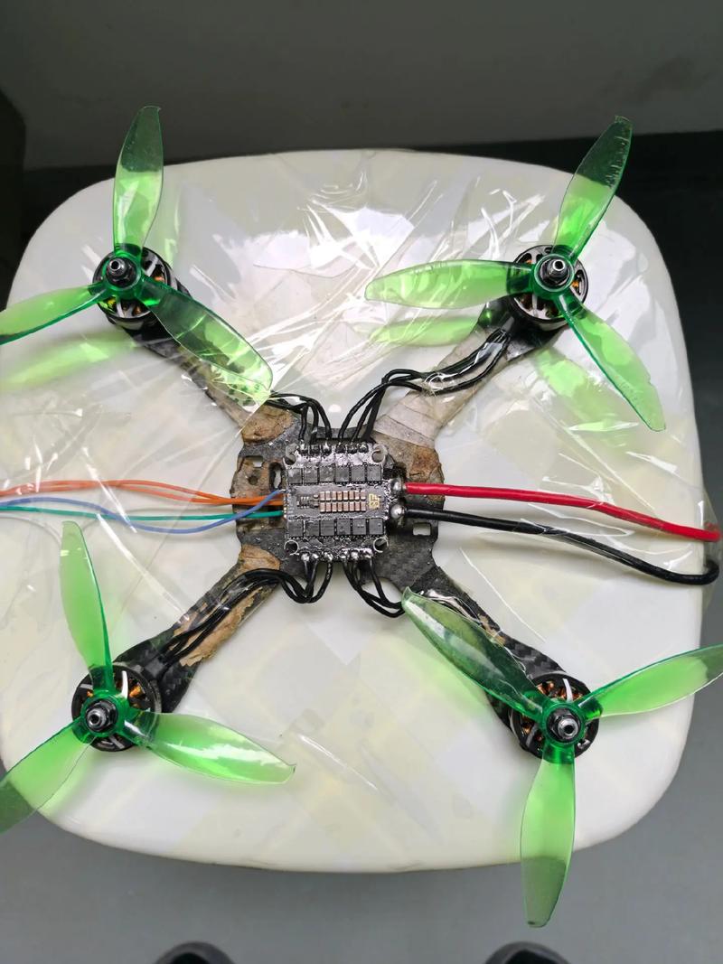 Diy无人机用什么电机-第2张图片-广州国自机器人
