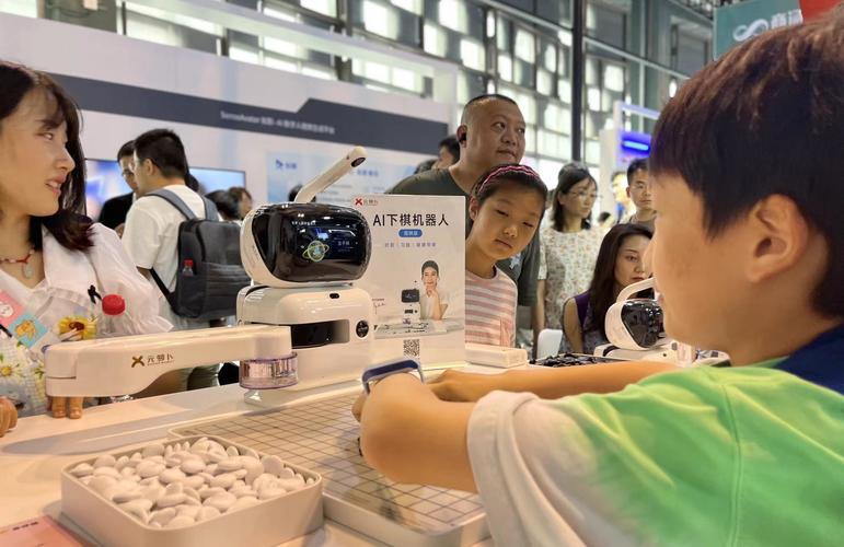 人工智能和人类下棋比赛-第1张图片-广州国自机器人