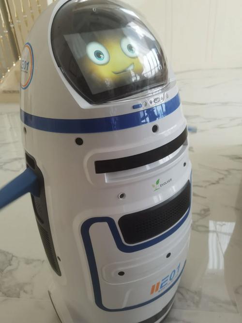 小武与小胖机器人，谁更懂你？-第1张图片-广州国自机器人