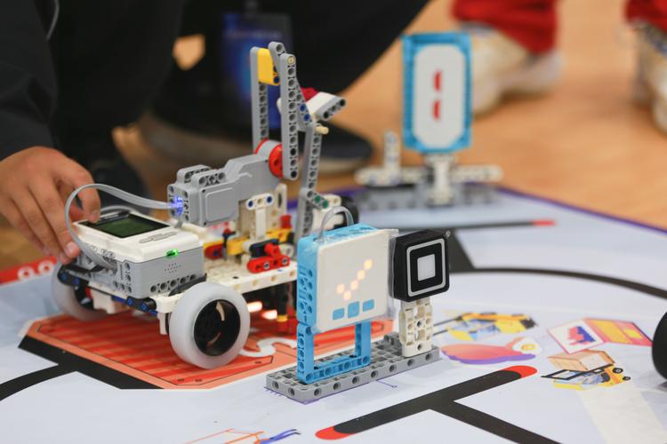 机器人图片如何操作机器人?-第2张图片-广州国自机器人 机器人图片如何操作机器人?-第2张图片-广州国自机器人