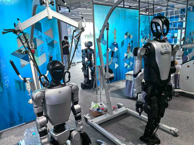 工业与服务机器人，未来如何改变生活？-第1张图片-广州国自机器人