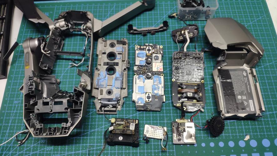 御中壳拆机，无人机结构有何玄机？-第1张图片-广州国自机器人