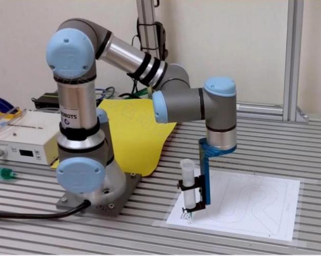 ur3机器人三维模型怎么获取或使用？-第1张图片-广州国自机器人