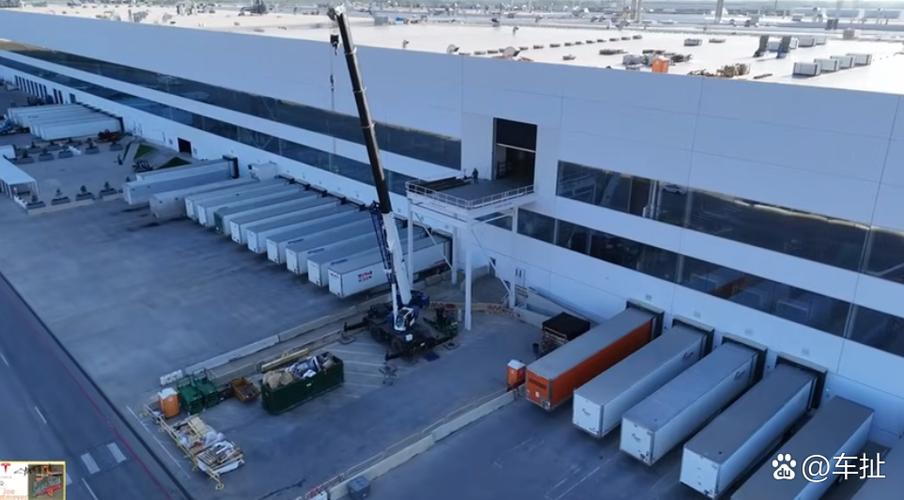 特斯拉体验中心为何要用无人机？-第3张图片-广州国自机器人