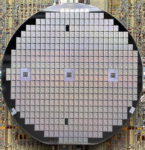 苹果X的AI芯片有何独特功能？-第1张图片-广州国自机器人