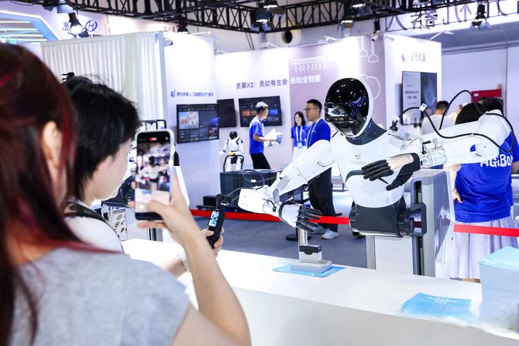 上海14届机器人展有哪些新亮点？-第3张图片-广州国自机器人