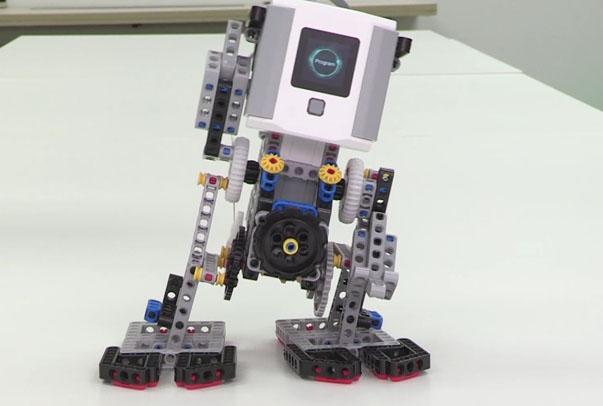 积木机器人氪9号有哪些创新功能？-第2张图片-广州国自机器人