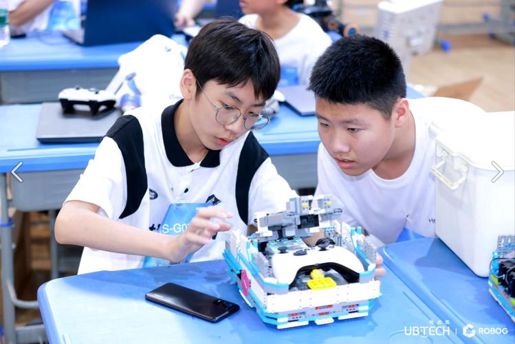 WRC2025机器人将带来哪些颠覆性变革？-第1张图片-广州国自机器人