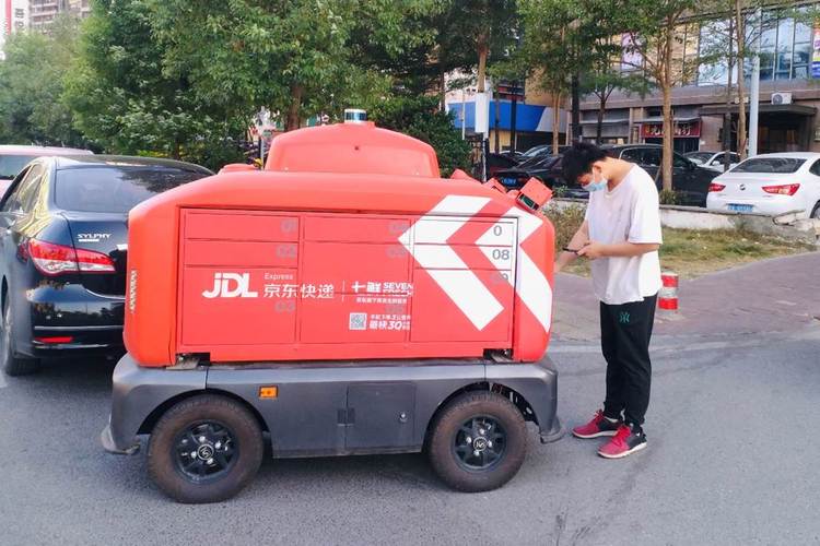 京东618无人机配送，何时能飞进我家？-第1张图片-广州国自机器人