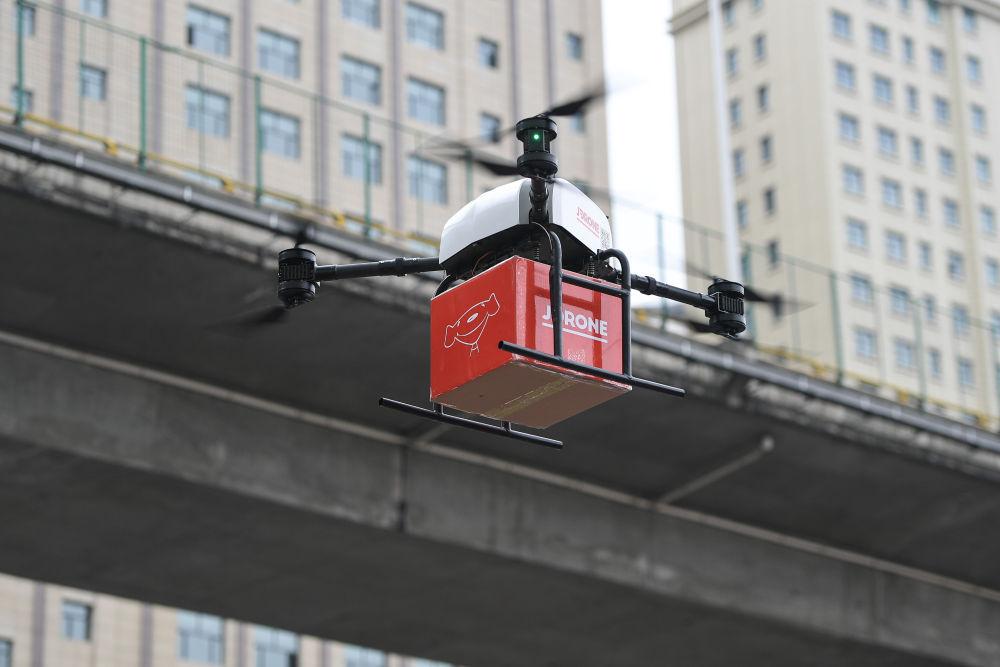 京东618无人机配送，何时能飞进我家？-第3张图片-广州国自机器人