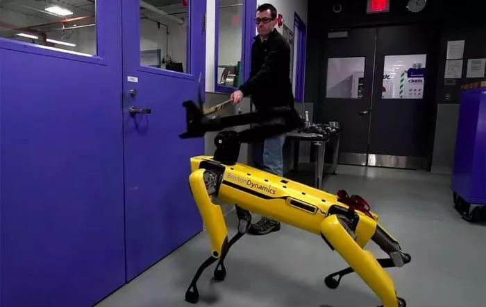 spotmini机器人-第3张图片-广州国自机器人