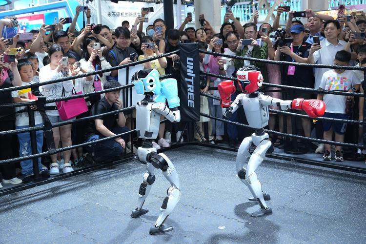 2025综合技能机器人如何改变未来生活？-第3张图片-广州国自机器人