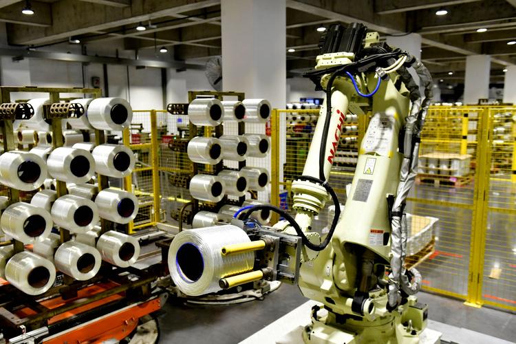 2025年工业机器人将如何重塑制造业？-第1张图片-广州国自机器人