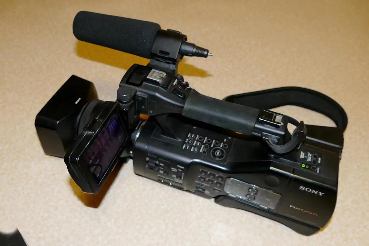 朝鲜为何用索尼相机改装无人机？-第2张图片-广州国自机器人