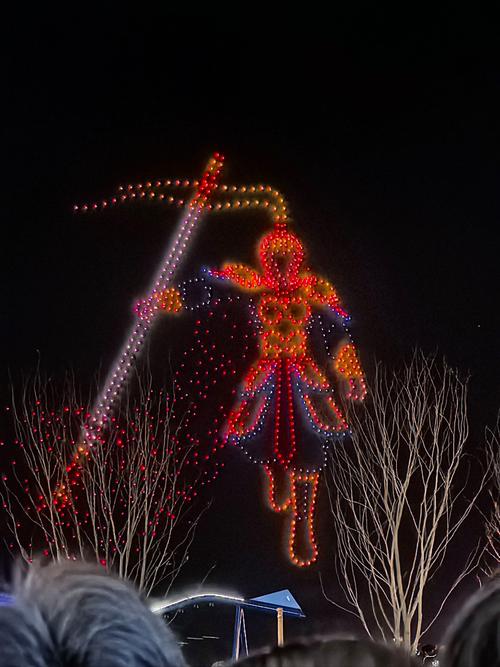 外滩跨年2000无人机-第2张图片-广州国自机器人