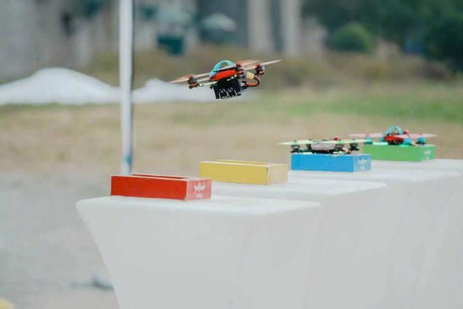 2025南京无人机比赛有何看点或规则？-第2张图片-广州国自机器人