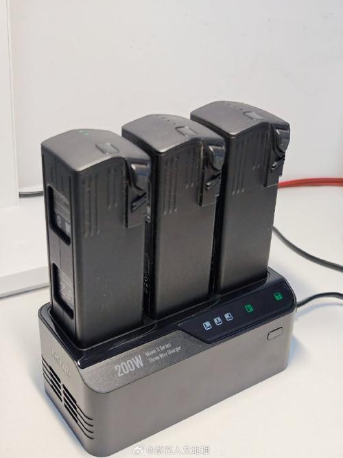 家用无人机如何实现自动充电？-第1张图片-广州国自机器人