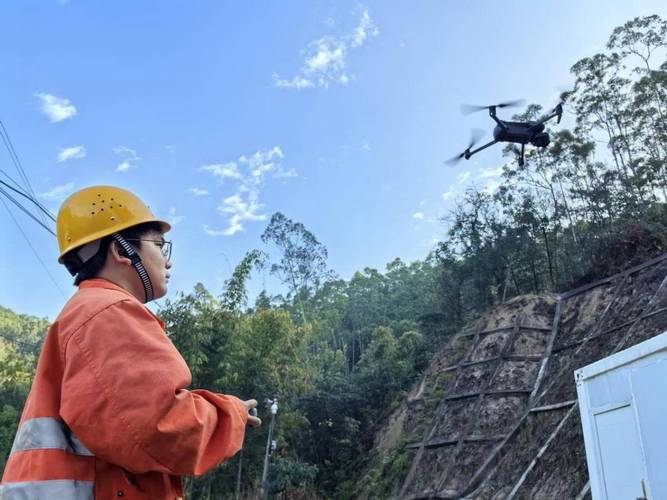 无人机如何应对复杂遮挡检测难题？-第1张图片-广州国自机器人