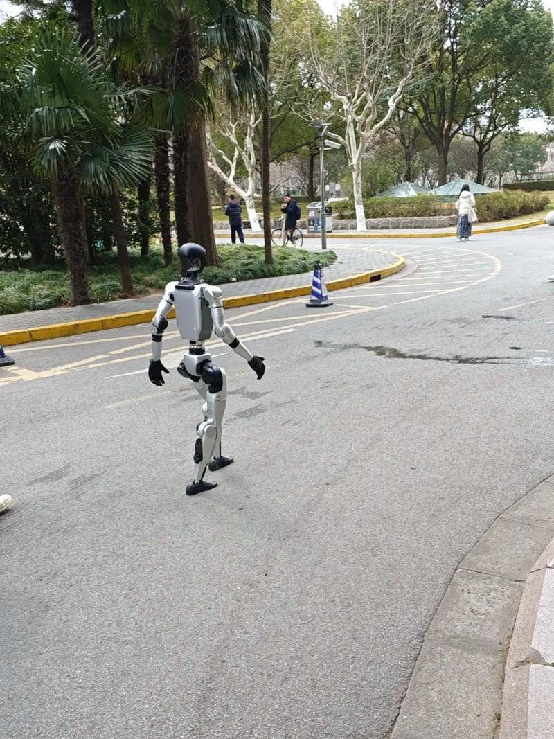 复旦机器人高考135分意味着什么？-第1张图片-广州国自机器人