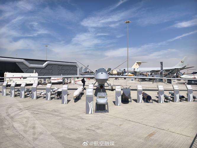 2025 CES无人机新品炸裂，哪款黑科技将颠覆未来？-第3张图片-广州国自机器人