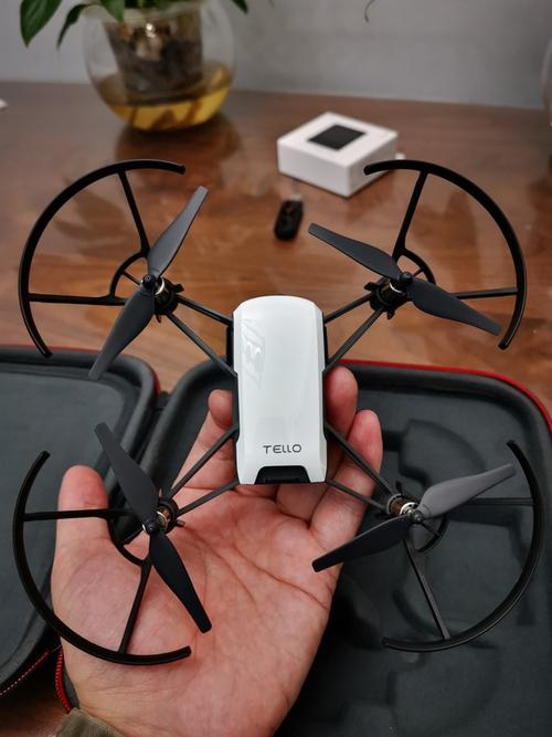Tello无人机值不值得买？评测来了！-第2张图片-广州国自机器人