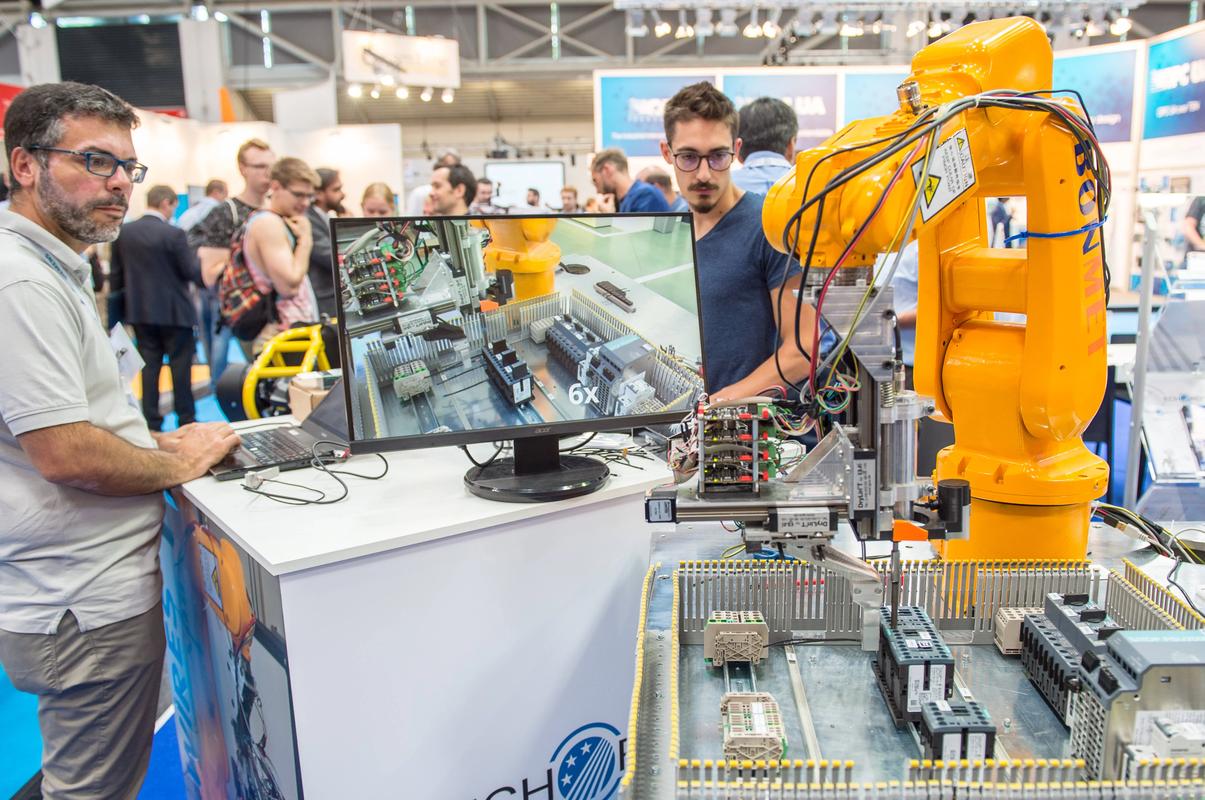 西安机器人企业哪家强？-第1张图片-广州国自机器人