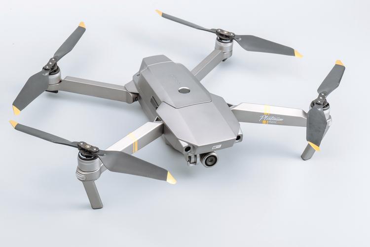 Mavic Pro无人机有哪些实用功能？-第1张图片-广州国自机器人