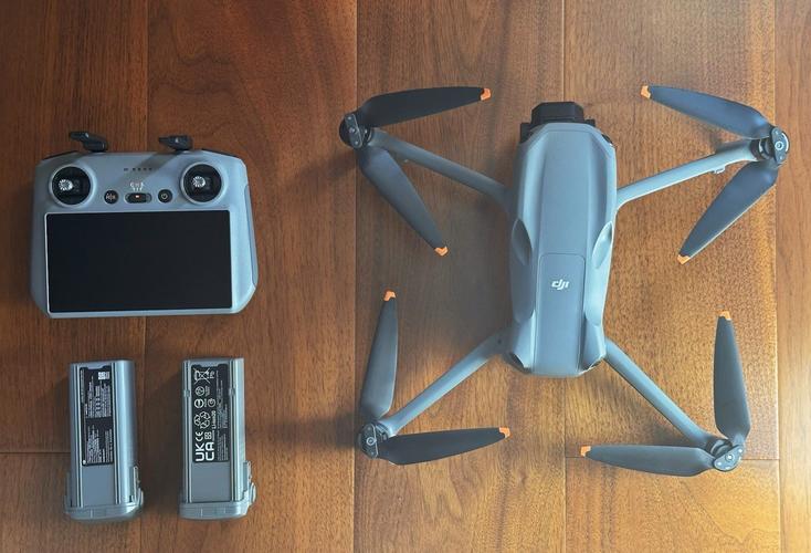 基石与大疆无人机，核心差异是什么？-第1张图片-广州国自机器人