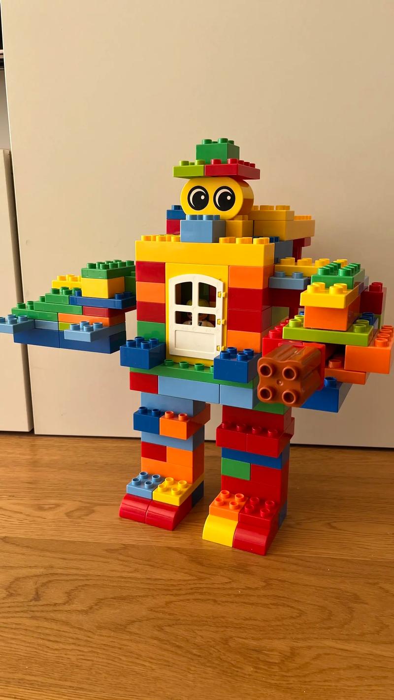 拼装积木能做出怎样的智能机器人？-第1张图片-广州国自机器人