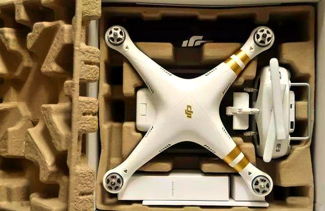 小米无人机与大疆精灵3谁更值得买？-第2张图片-广州国自机器人